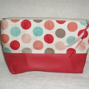 Kosmetiktascherl rot gepunktet