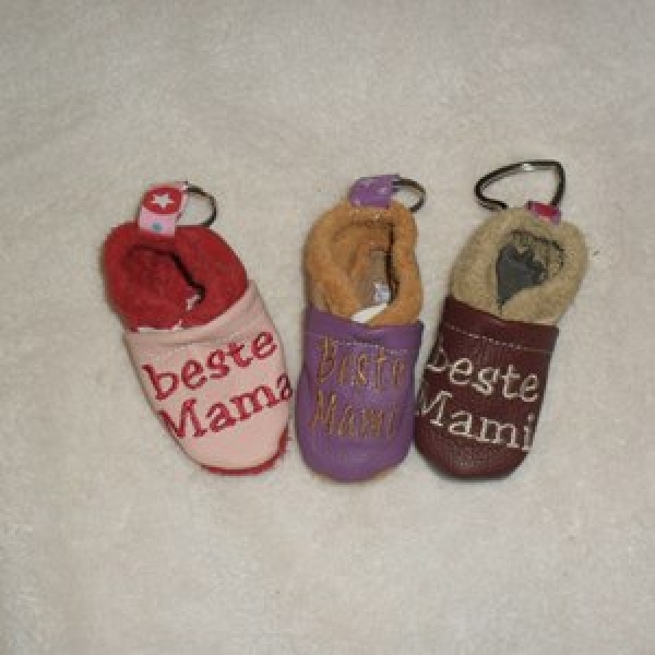 Puschi Schlüsselanhänger Mama braun