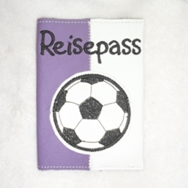Reisepass-Hülle Fußball lila weiß
